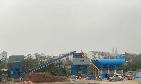 Yêu cầu xử lý dứt điểm trạm bê tông 'khủng’ không phép ở Hà Nội