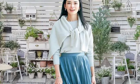 Ngỡ như lạc vào xứ sở thần tiên với khu vườn sân thượng 20m², nơi mọi góc nhỏ đều đầy sắc màu và sự sống