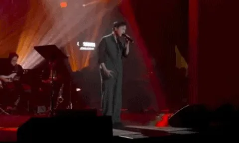 "Quả tạ" lớn của nhạc sĩ đắt show nhất Vbiz hiện nay