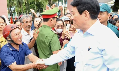 Chủ tịch nước Lương Cường: Đoàn kết để vượt bão lũ, hướng tới thịnh vượng