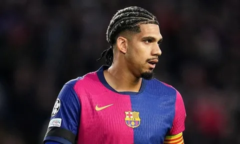 Ngôi sao của Barcelona nghỉ phép vô thời hạn vì lý do riêng tư