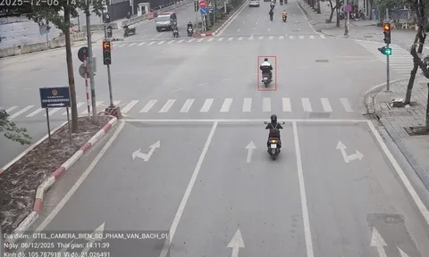 Chỉ trong 1 ngày, camera AI 'bắt' được 703 lượt xe vượt đèn đỏ tại một ngã tư ở Hà Nội