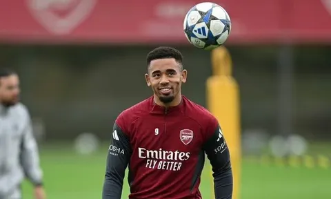 Arsenal bất ngờ bổ sung thêm một cầu thủ vào đội hình dự Champions League