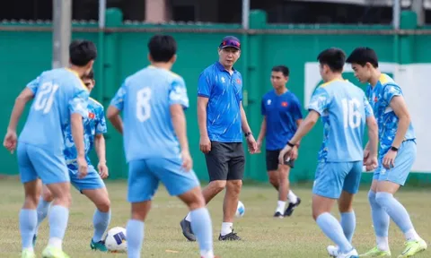 HLV Kim Sang-sik nói gì về sức mạnh của U22 Malaysia?