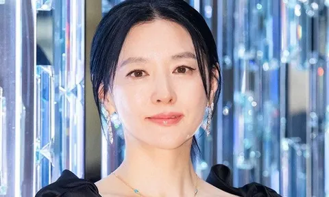 Nữ diễn viên phim "Nàng Dae Jang Geum" gây bất ngờ với nhan sắc trẻ trung ở tuổi U60