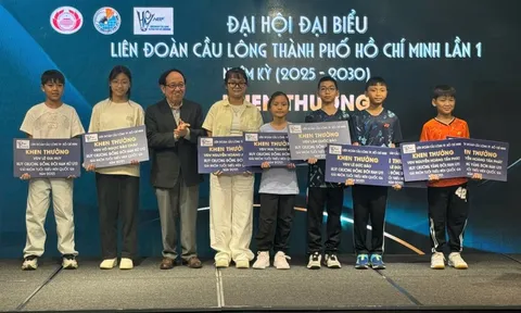 Doanh nhân Nguyễn Phương Nam tái đắc cử chức chủ tịch Liên đoàn Cầu lông TP HCM