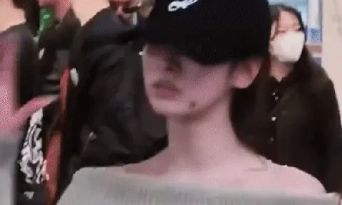 9 giây lộ mặt mộc khiến gái xinh 2K5 được so với cả Song Hye Kyo lẫn Kim Tae Hee