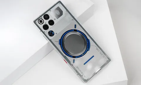 Gaming phone mạnh nhất thị trường REDMAGIC 11 Pro vừa mở đặt trước, giá từ 18,99 triệu đồng