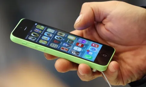 Xuất hiện mã độc tự động đổi mã PIN, chặn OTP rồi tống tiền, xóa dữ liệu sau 24 tiếng nếu không trả tiền chuộc