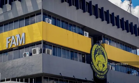 FAM lao đao vì án phạt FIFA, thiệt hại có thể vượt 52 tỉ đồng