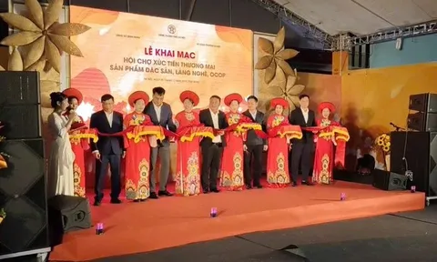 Hà Nội đẩy mạnh xúc tiến đặc sản, làng nghề và OCOP dịp cuối năm