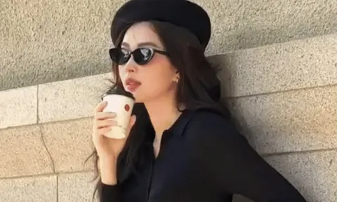 Người đẹp lọt Top 100 gương mặt đẹp nhất châu Á: Nay làm mẹ 3 con, nhan sắc chưa ai vượt qua nổi!