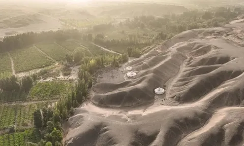 Trung Quốc xây "Vạn Lý Trường Thành" thời hiện đại: Dùng sinh vật tồn tại 3,5 tỷ năm trước hút cạn cả sa mạc