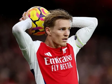 Arsenal bị chỉ trích lối chơi, Arteta lên tiếng đáp trả