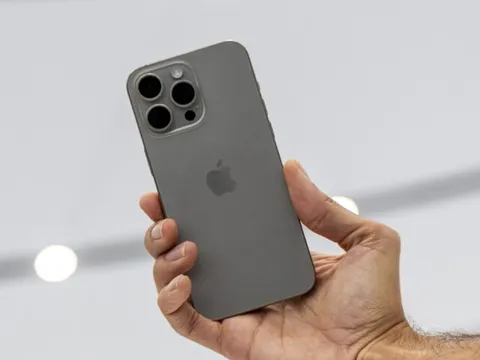 3 chiếc iPhone cũ đang giảm giá mạnh nhất hiện nay