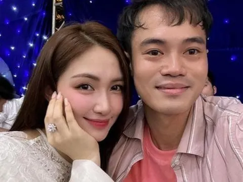 Văn Toàn đòi nợ Hòa Minzy