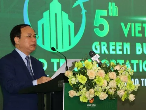 Với 10 triệu xe máy và hơn 1 triệu ô tô Tp.HCM gặp thách thức lớn