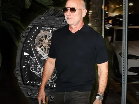 Cỗ máy "đắt nhất từng thấy" trên tay vị tỷ phú công nghệ