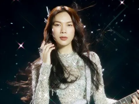 "Họa mi tóc nâu" chính thức công bố "người đàn ông không thể thiếu"