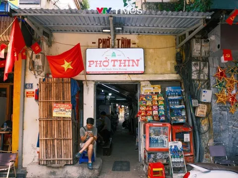 Quán phở duy nhất bên hồ Gươm sắp phải di dời sau gần 70 năm