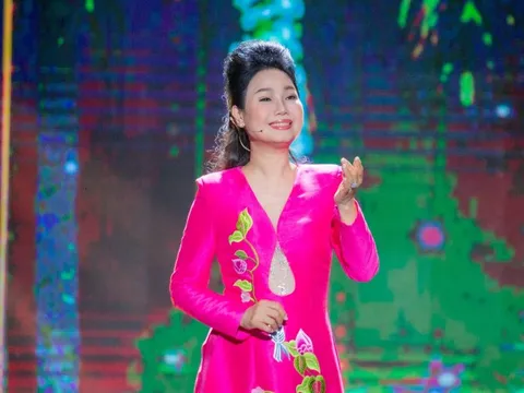 Ca sĩ Thùy Trang bén duyên cả đời với nhạc Phật giáo