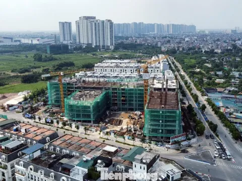 Giá chung cư Hà Nội ngưỡng 100 triệu đồng/m2, người mua 'đuối sức'