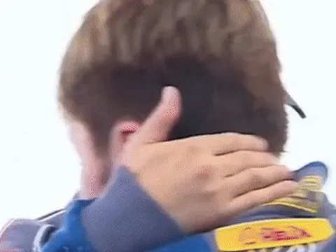 “MC quốc dân” bất ổn