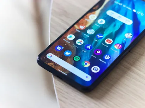 Ứng dụng nghe lén mà người dùng nên gỡ sớm