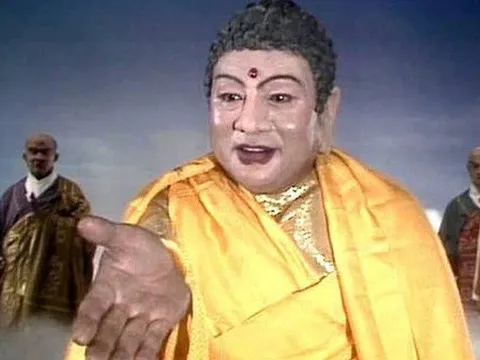 5 pháp bảo Phật Tổ trao cho Quan Âm tìm người thỉnh kinh lợi hại tới đâu?