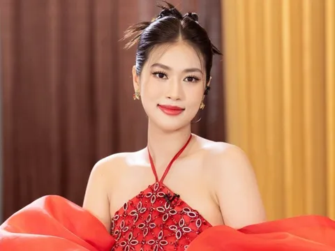 Hoa hậu Gen Z nhà Sen Vàng trả lời đúng 2 chữ về "cơ hội làm phu nhân Phó Chủ tịch điều hành tập đoàn"