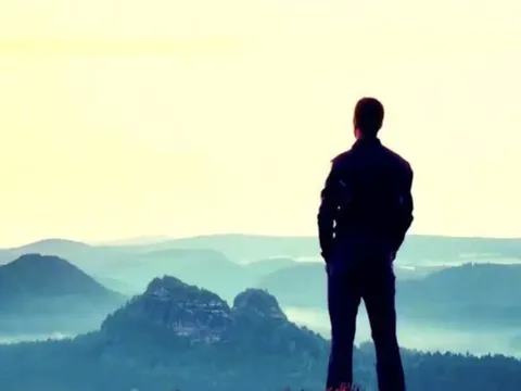 Đến tuổi 40, tôi mới thấm lời Steve Jobs: “Hãy cứ khát khao, hãy cứ dại khờ” và đây là lý do sốc