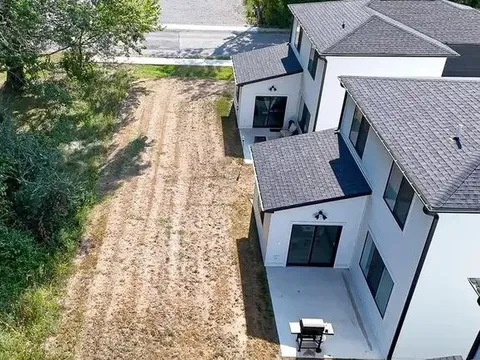 “Nhặt rác 8 năm, tôi bỗng mua được nhà”