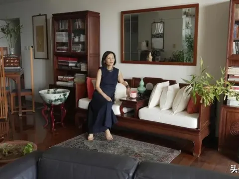 Bán đồ nội thất được 700 tỷ đồng, người phụ nữ U70 tận hưởng cuộc sống 1 mình trong căn nhà 100m2 ở thành phố “tấc đất tấc vàng”