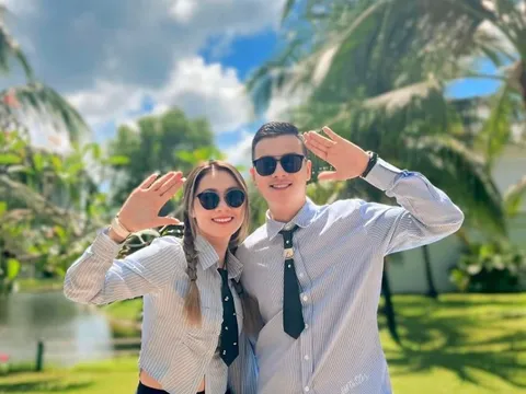 Sao nữ Vbiz tái hôn với bạn trai làm nhân viên văn phòng