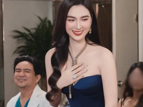 Bức ảnh của Ngọc Loan và ông Chiêm Quốc Thái