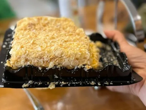 Chiếc bánh 85.000 khiến 2000 người "chầu chực" chờ mua ở Hà Nội