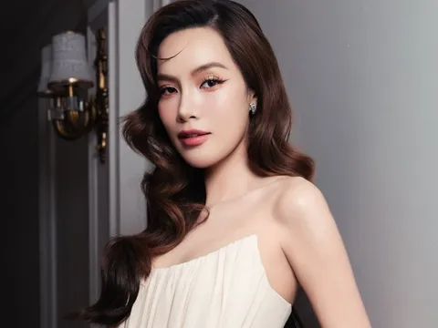 Thông báo nóng quan trọng từ Hoa hậu nhà Sen Vàng