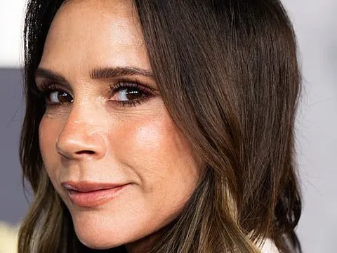Kinh doanh nhiều năm vẫn lỗ, Victoria Beckham sắp bán thương hiệu 100 triệu đô la?