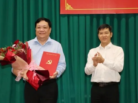 Chủ tịch UBND tỉnh Cà Mau giữ chức Phó Bí thư Tỉnh ủy Đồng Tháp