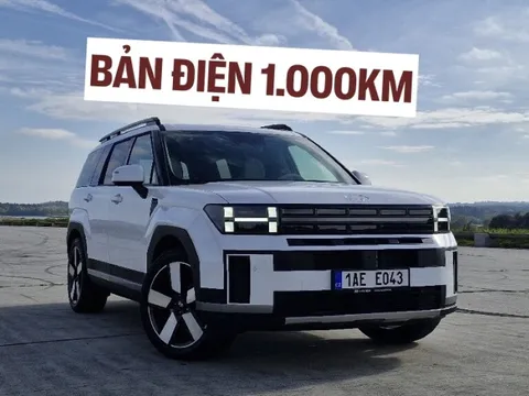 Hyundai Santa Fe sắp có bản điện không lo tìm trạm sạc: Có thể nạp điện bằng động cơ, ra mắt 2027, chạy được hơn 1.100km