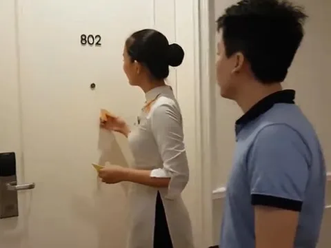 Khách Việt kể chuyện du lịch Trung Quốc, gặp hiện tượng lạ khi vào khách sạn, nói: "Tôi phải đổi phòng"