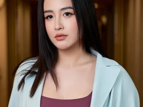 Mai Phương Thúy lên tiếng