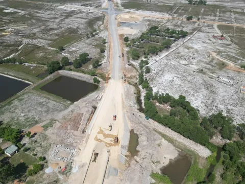 2 dự án ở Quảng Trị vướng mắc về mặt bằng kéo dài, Bộ Xây dựng đề nghị xử lý dứt điểm