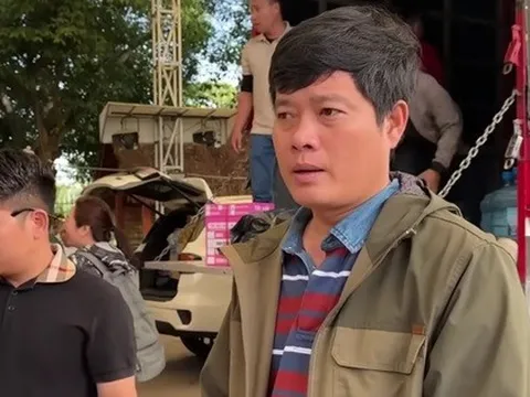 Trùm Điền Quân cầm 1,2 tỷ đồng và 50 tấn hàng ra miền Trung làm 1 việc