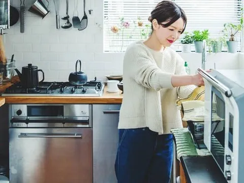 3 kiểu “đầu tư lầm tưởng” khiến phụ nữ trung niên mất tiền nhiều hơn mà vẫn nghĩ đang tiết kiệm