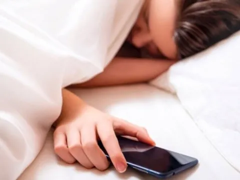 Tắt đèn đi ngủ, sáng dậy tài khoản ngân hàng "bốc hơi": Cảnh báo loại mã độc mới tự động chuyển tiền cực tinh vi