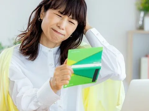 3 cách thoát khỏi "hố đen chi tiêu" đang nuốt sạch tiền tiết kiệm của bạn