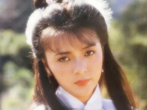 Cuộc đời nhiều thăng trầm của "Tiểu Long nữ" từng khiến 2 tài tử si mê, sống lặng lẽ ở tuổi 65