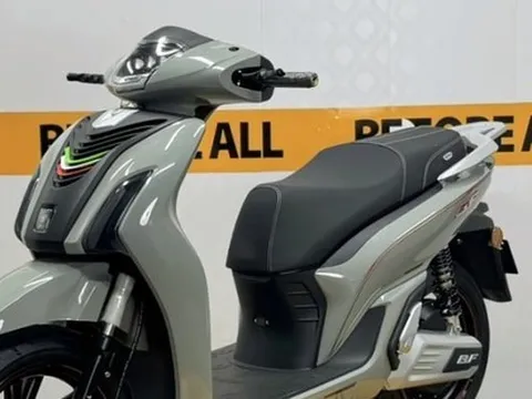 Xe máy điện giá 25 triệu đồng khiến Honda SH "bất ngờ" vì ngoại hình như 2 giọt nước, đã về đại lý