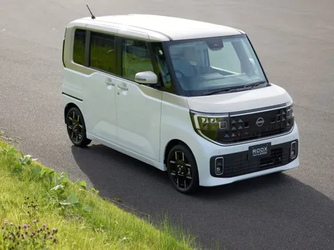 Ông Trump ‘bật đèn xanh’ với xe 'hộp diêm', một ông lớn Nhật Bản thông báo bội thu đơn hàng, phân khúc xe mini thêm nhộn nhịp